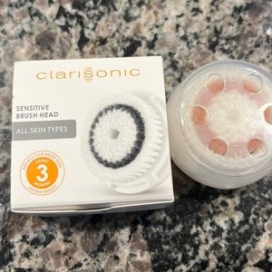 3 Clarisonic brush heads - 1 radiance and 2 sensitive brush head w/ charger